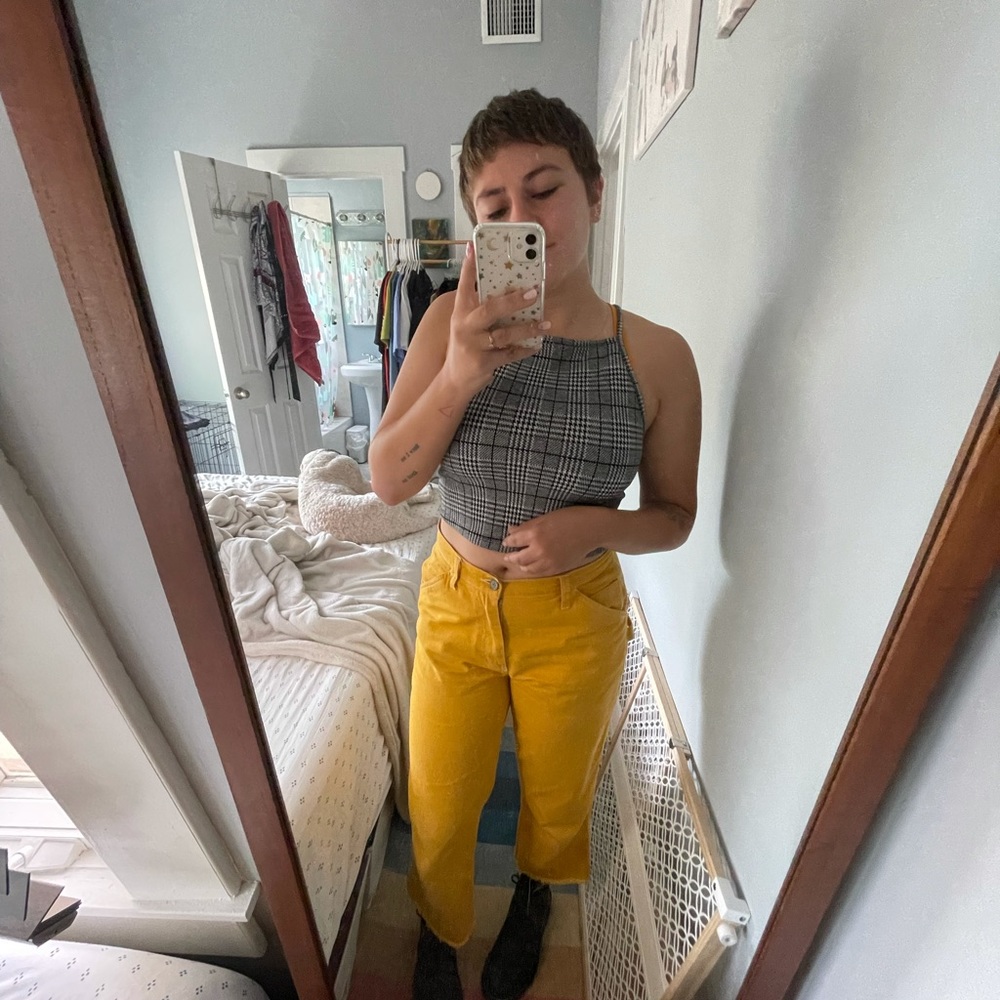 Meet your Posher, Danielle